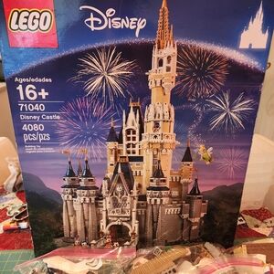 LEGO Disney Castle Set - 71040 Retired Complete- Preowned
